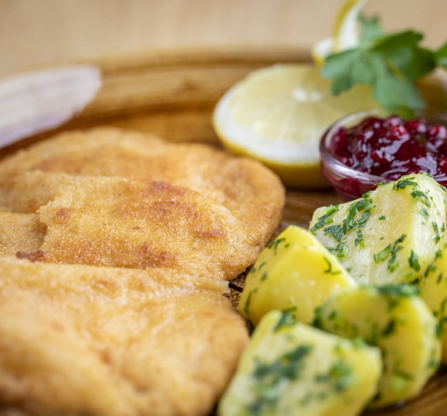 Regionale Köstlichkeiten in der Dorfalm Flachau © Christian Fischbacher